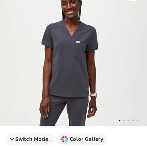 Figs Catarina One-Pocket Scrub Top - Charcoal